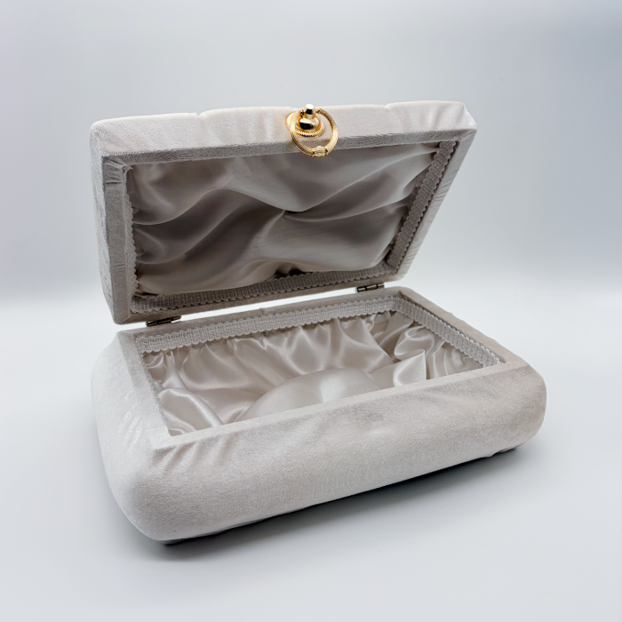 Tekli Bohça Sandık – Einzelne Çeyiz-Truhe