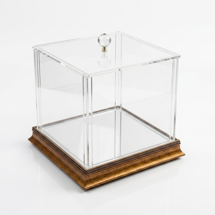 Çeyiz-, Glas- und Plexiglas-Truhen