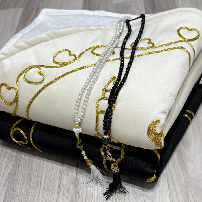 Kalplı Çift Seccade - Gebetsteppich-Set für Paare