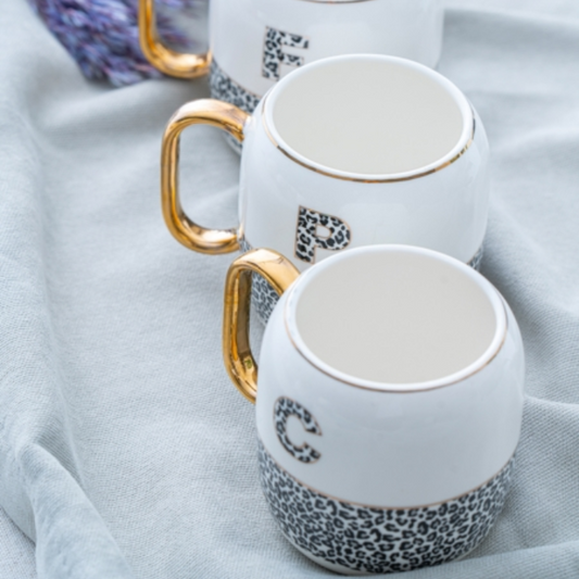 Acar Oletta Monogram Tasse