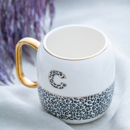 Acar Oletta Monogram Tasse