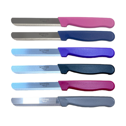 Solingen "AVA" Brötchenmesser mit sehr feinem Wellenschliff in verschiedenen Farben