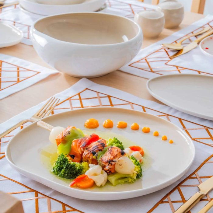 VORBESTELLUNG: Acar Barles Beige Porzellan-Tafelservice für 6 Personen