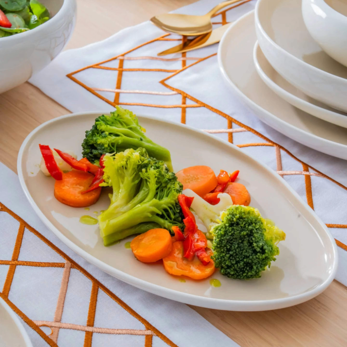 VORBESTELLUNG: Acar Barles Beige Porzellan-Tafelservice für 6 Personen