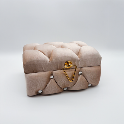 Tekli Bohça Sandık – Einzelne Çeyiz-Truhe