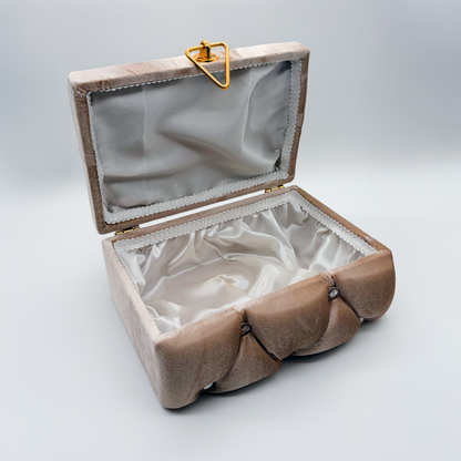 Tekli Bohça Sandık – Einzelne Çeyiz-Truhe