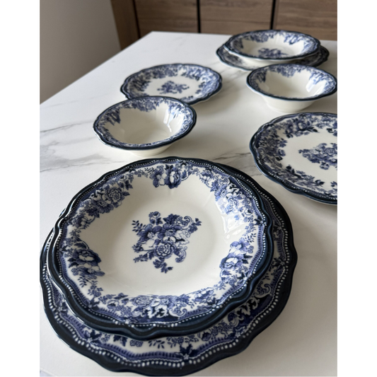 Vintage Fulya Blue Porzellan-Tafelservice für 6 Personen