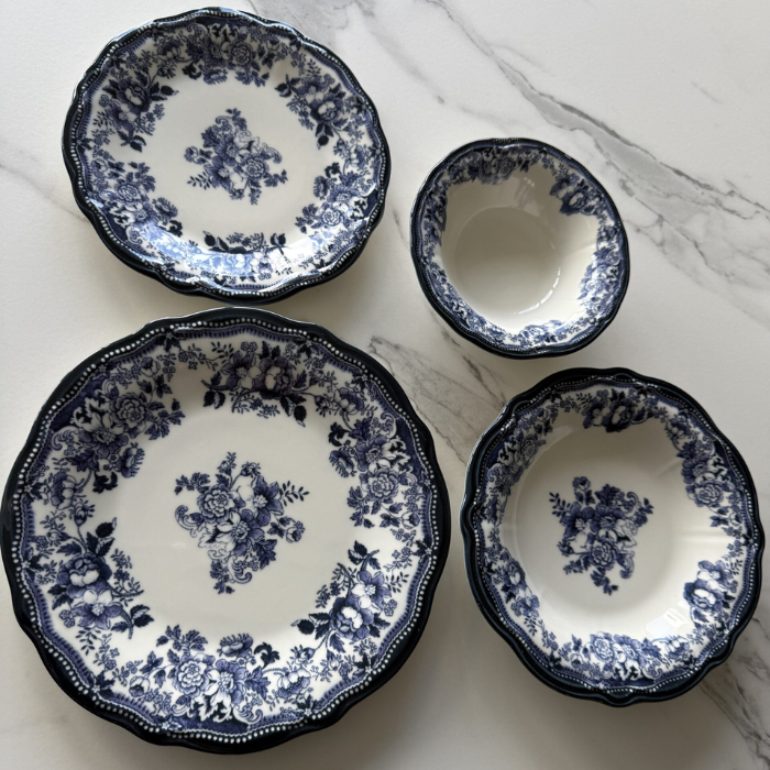 Vintage Fulya Blue Porzellan-Tafelservice für 6 Personen