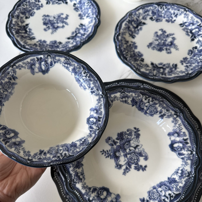 Vintage Fulya Blue Porzellan-Tafelservice für 6 Personen