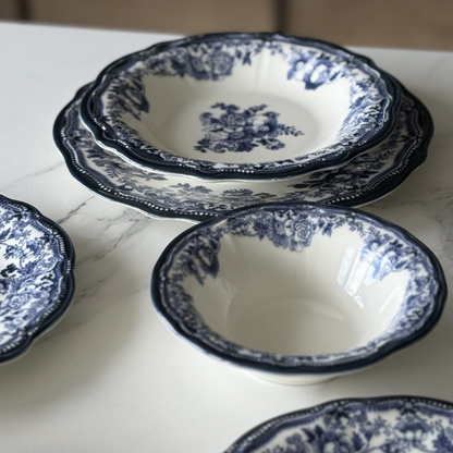 Vintage Fulya Blue Porzellan-Tafelservice für 6 Personen