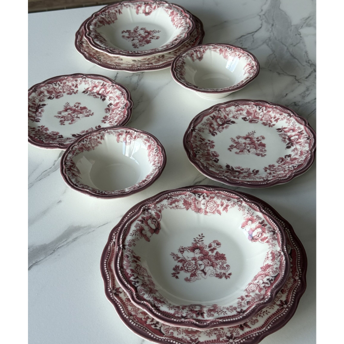 Vintage Fulya Red Porzellan-Tafelservice für 6 Personen