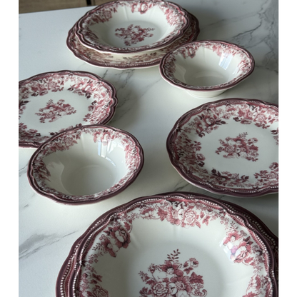 Vintage Fulya Red Porzellan-Tafelservice für 6 Personen
